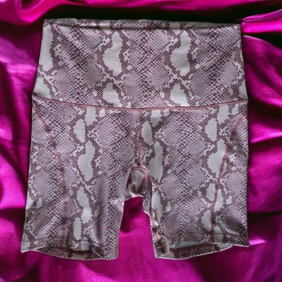 NWOT ETHIKA POWER PLUS (LG) Circuit Cycle Active Shorts - Picture 2 of 5